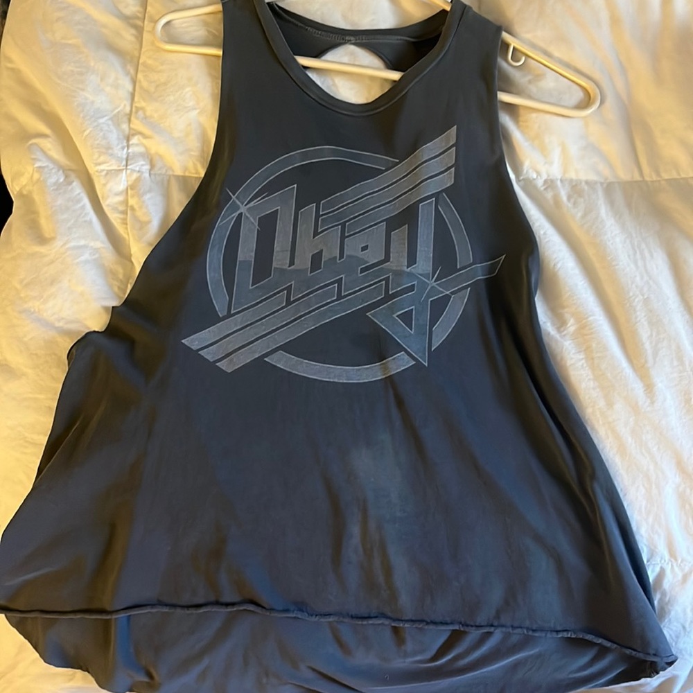 Great graphic obey tank
